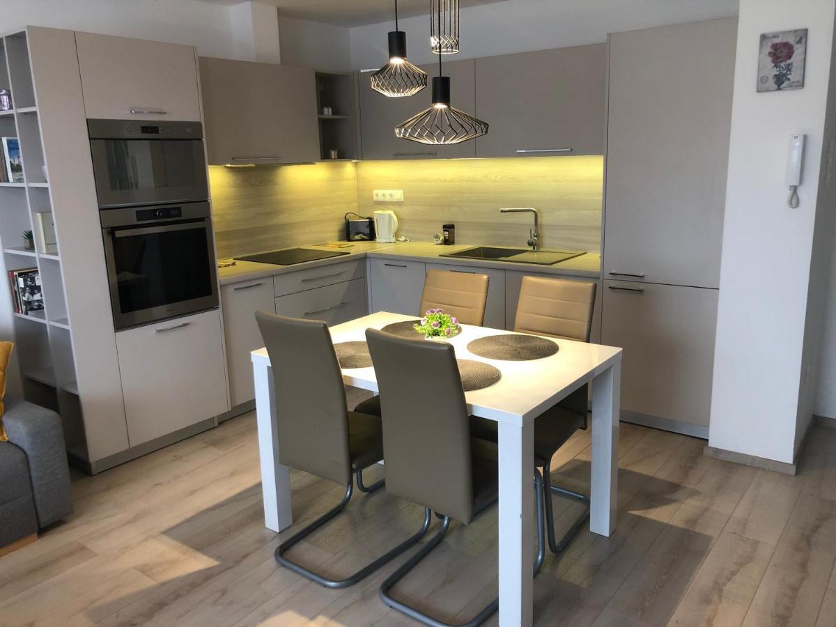 Diamond Apartman Debrecín Exteriér fotografie