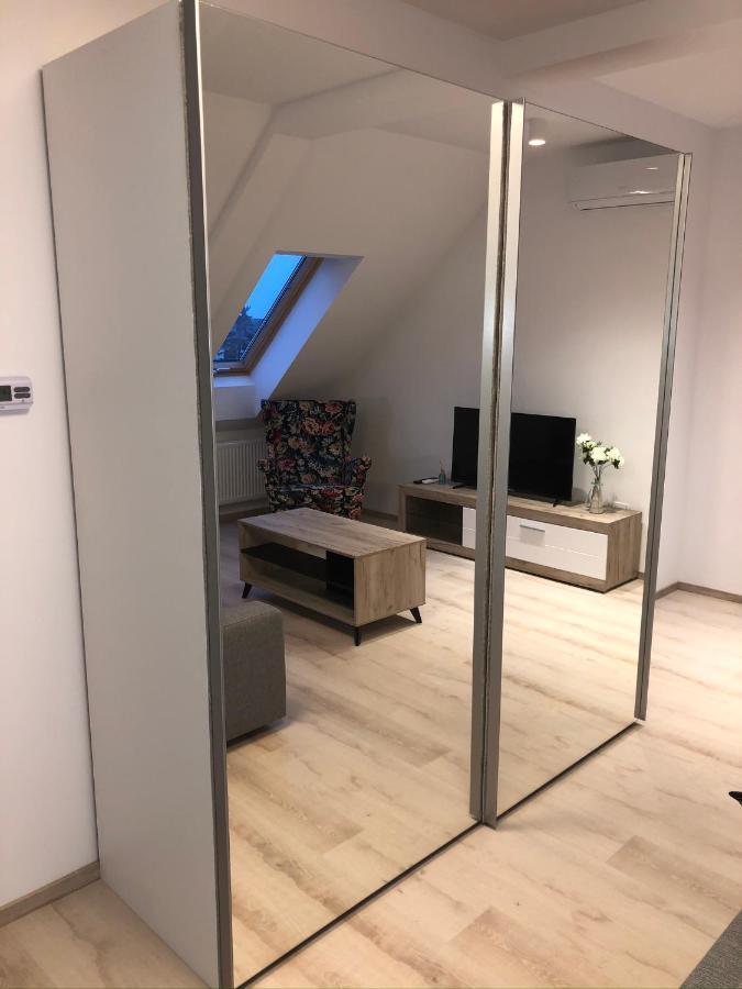 Diamond Apartman Debrecín Exteriér fotografie
