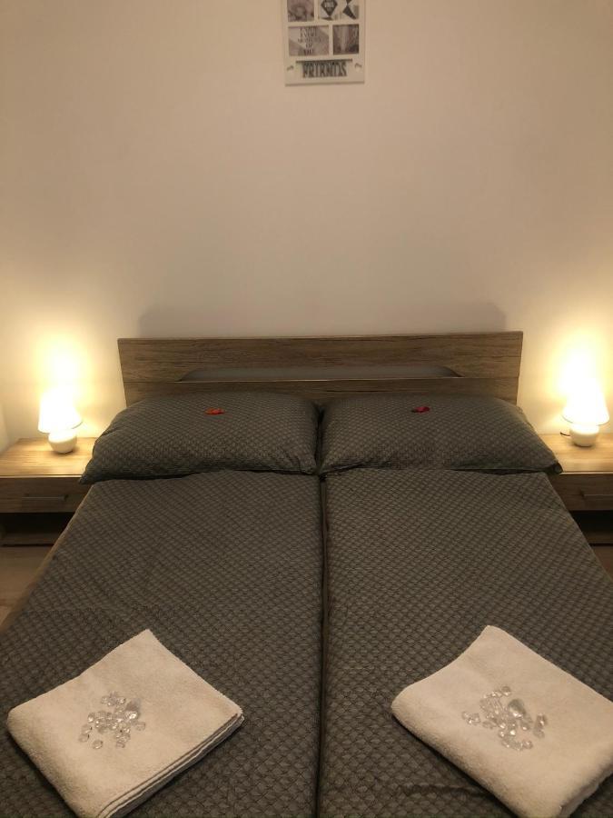 Diamond Apartman Debrecín Exteriér fotografie